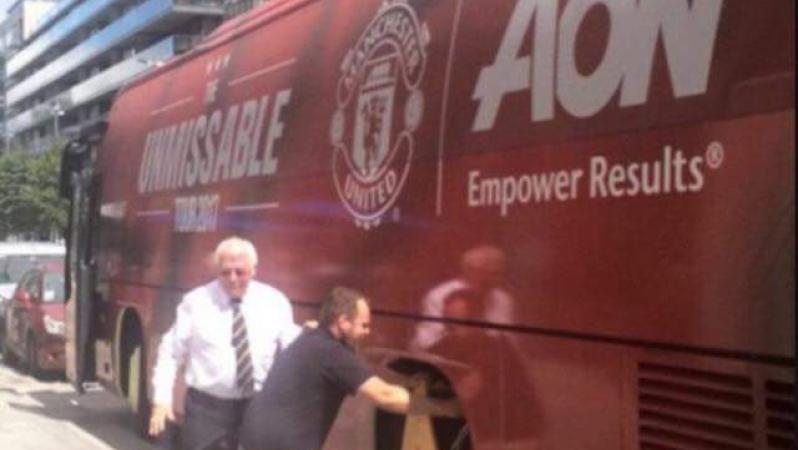 Manchester United bus