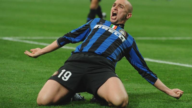 Esteban Cambiasso retire
