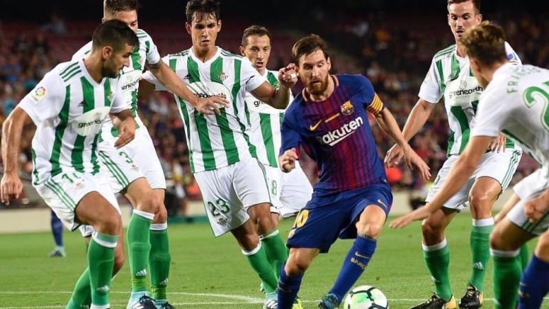 Man-marking Lionel Messi