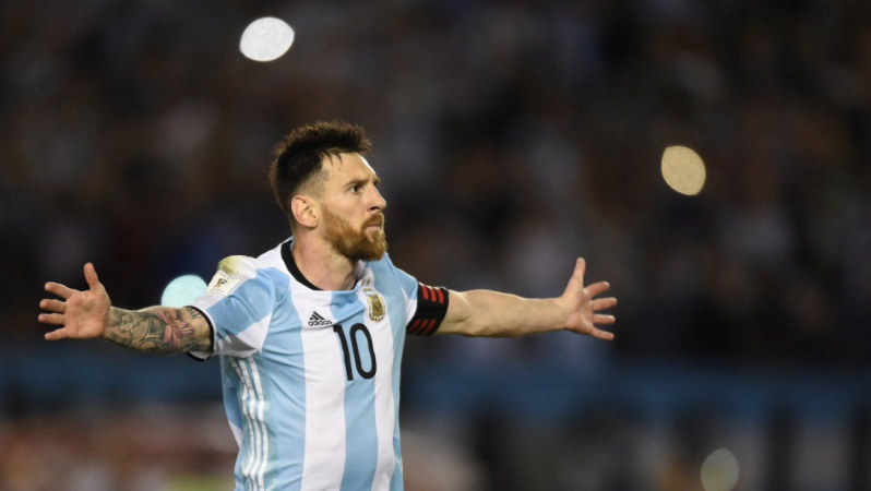  Lionel Messi goals vs Ecuador