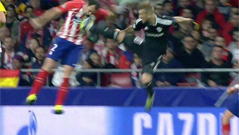 Diego Godin kicked in the face