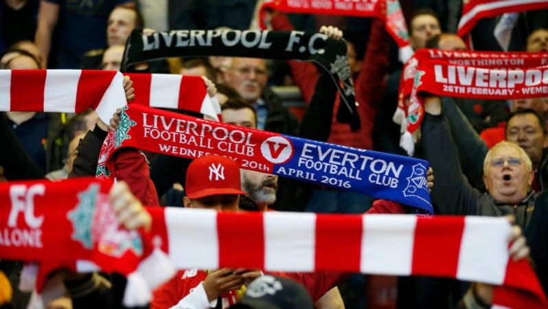 No half-and-half scarves, please