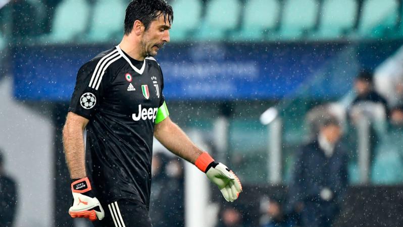 Gianluigi Buffon red card vs Real Madrid