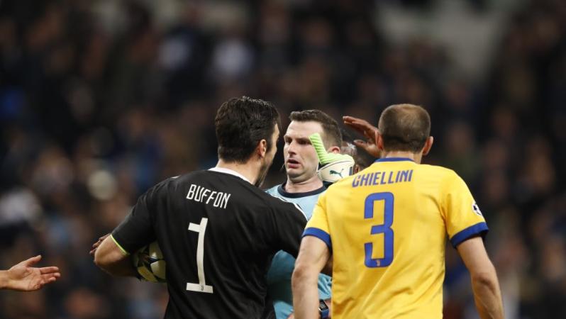 Michael Oliver returns