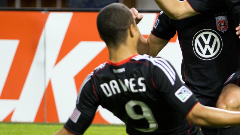 Charlie Davies announces retirement