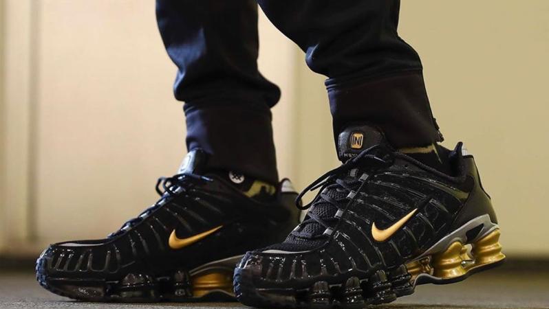 Neymar Nike Shox