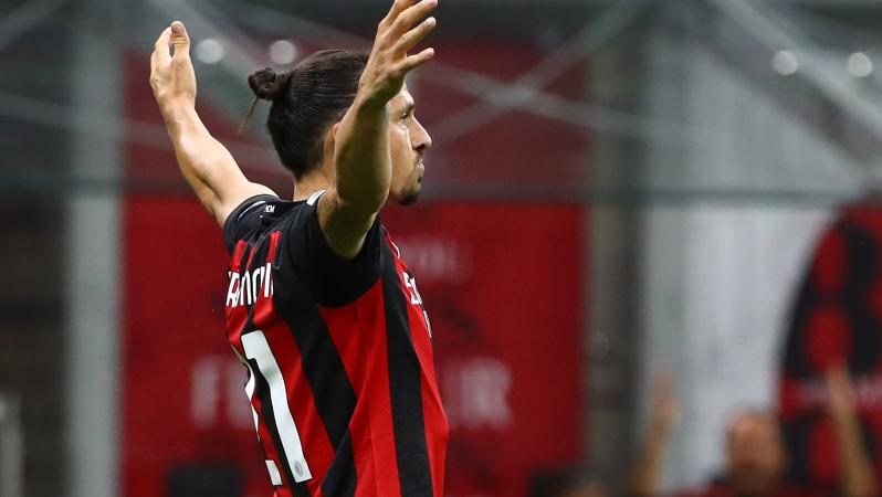 Zlatan Goal vs Cagliari