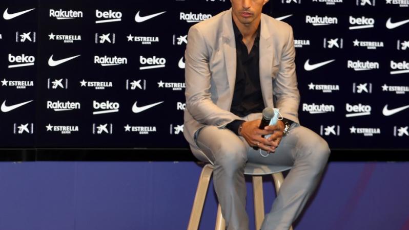 Luis Suarez Says Goodbye