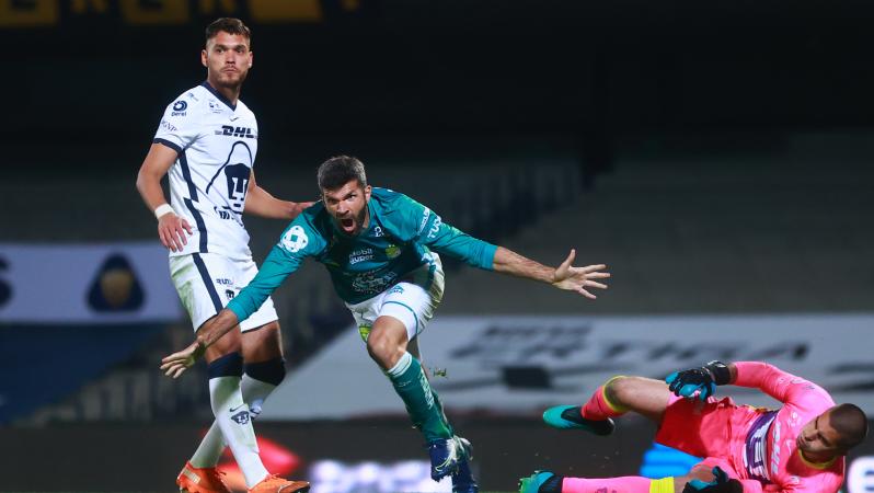 Pumas vs León Highlights 2020 Apertura First Leg