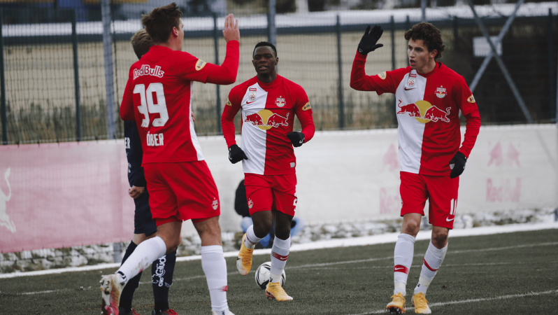 Brenden Aaronson Debut Goal RB Salzburg