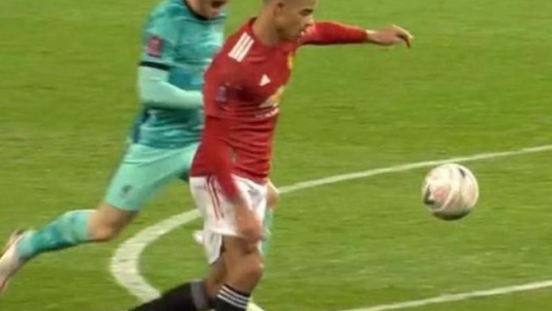 Andy Robertson scream