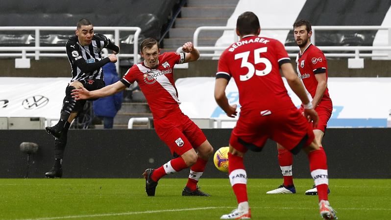 Newcastle vs Southampton Highlights — Jan Bednarek Own Goal