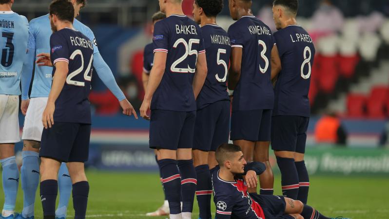 PSG Wall Fail vs. Manchester City