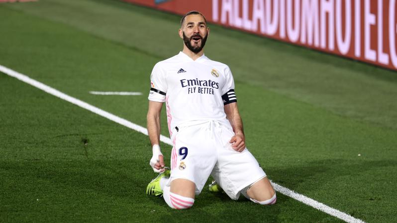 Benzema returns to France Euro roster