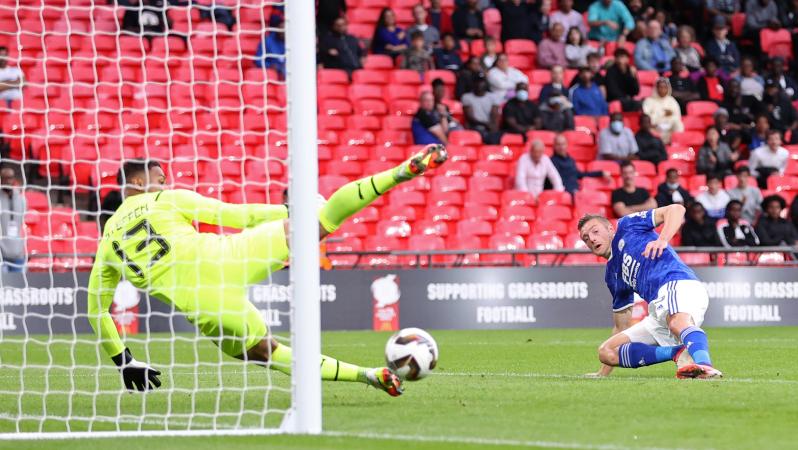 Zack Steffen vs Leicester City