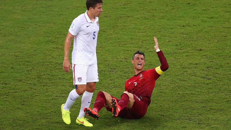 Matt Besler vs Cristiano Ronaldo