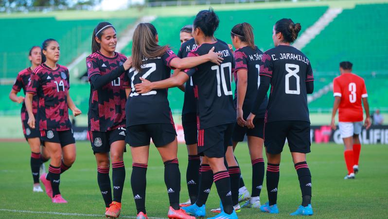 Antigua y Barbuda vs México