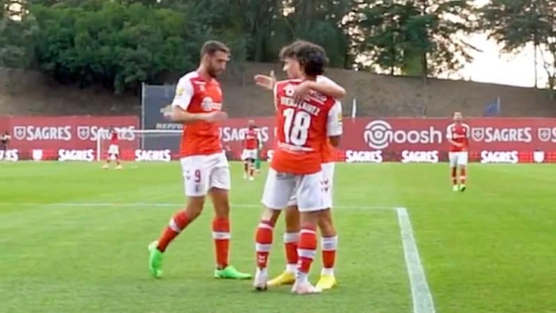 Asistencia de Diego Lainez