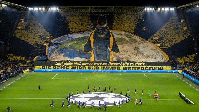 Dortmund Tifo vs Chelsea