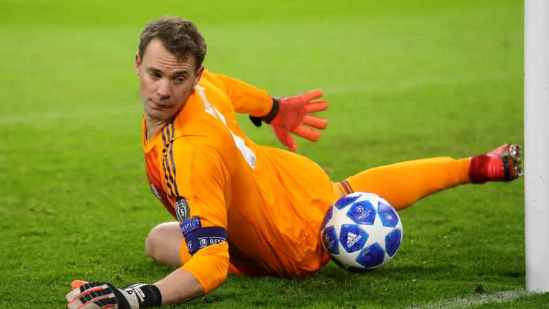 Manuel Neuer saves vs Leipzig