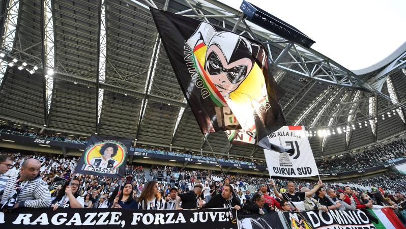 Italy women's attendance record