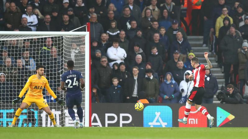 Danny Ings Goal vs Tottenham
