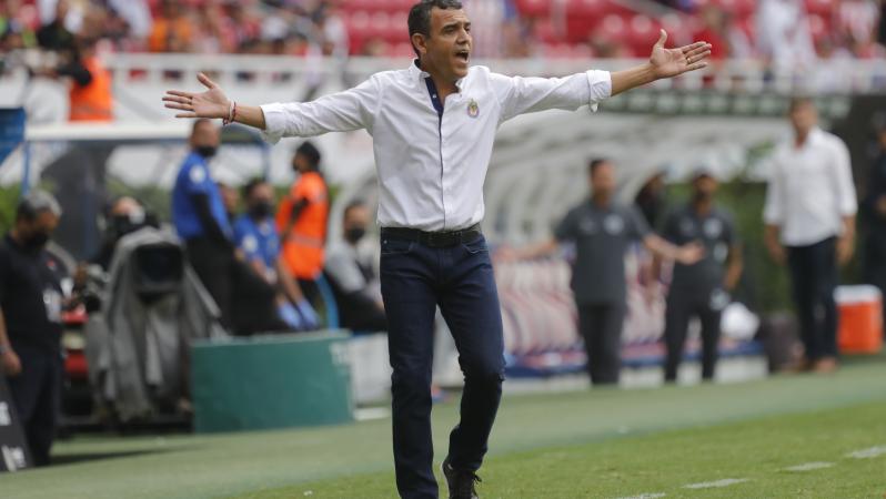 Técnicos en peligro Apertura 2022