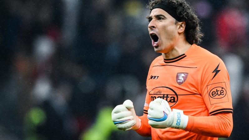 Memo Ochoa Salernitana