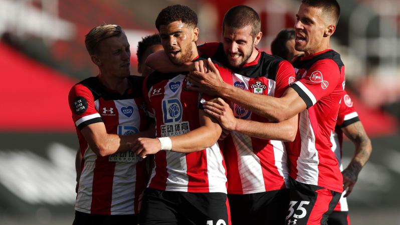 Che Adams goal vs Man City
