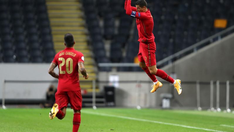 Cristiano Ronaldo 100 international goals