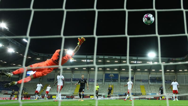 Hamburg vs Paderborn