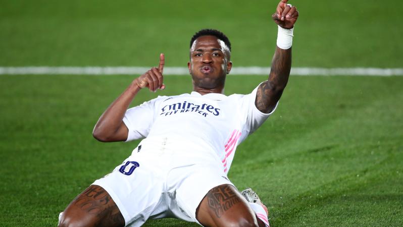 Goles de Vinicius vs Liverpool