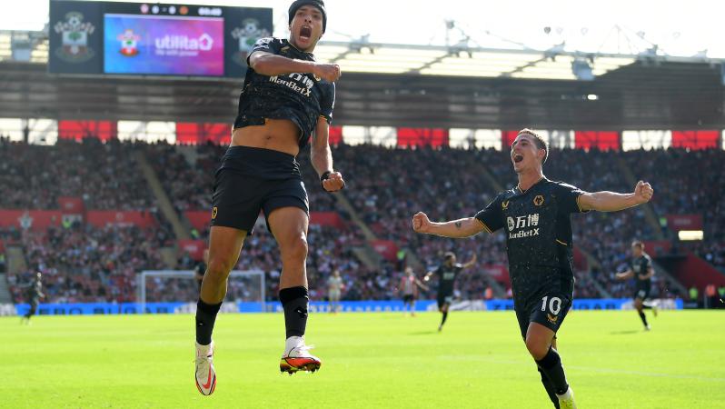 Raul Jimenez first goal since injury