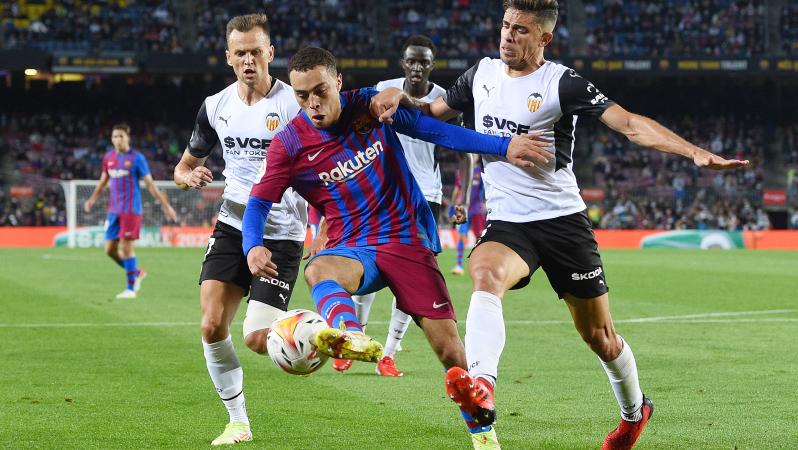 FC Barcelona Sergino Dest