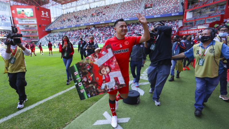 Antonio Ríos y La Familia Michoacana