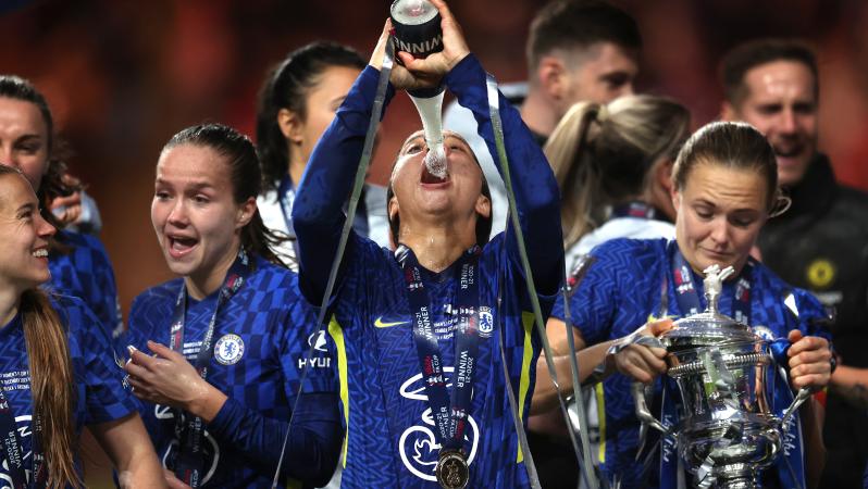 Women's FA Cup Final: Chelsea beats Arsenal 3-0