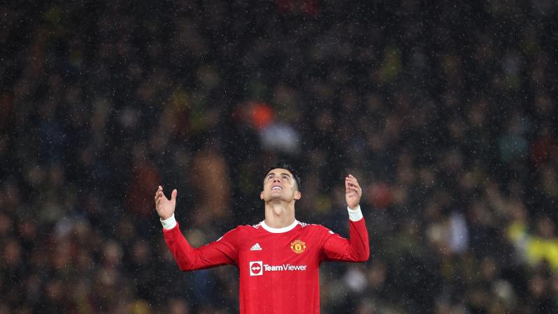 Premier League COVID outbreak