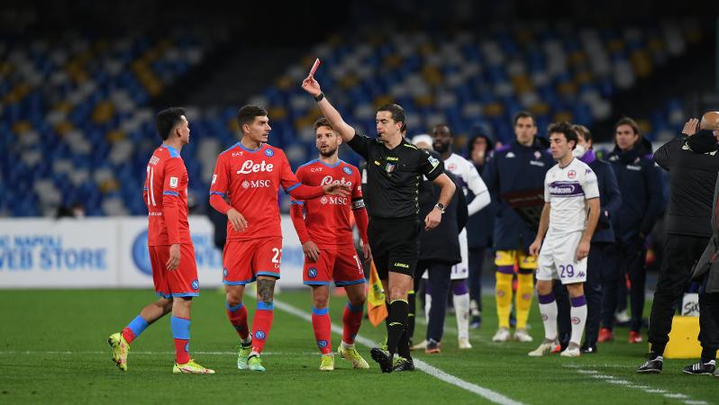 Patada del Chucky Lozano