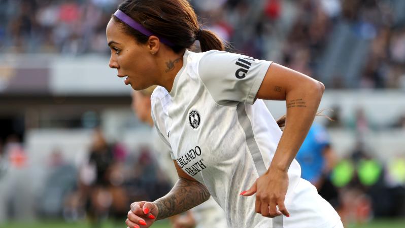 Syndey Leroux Angel City trade