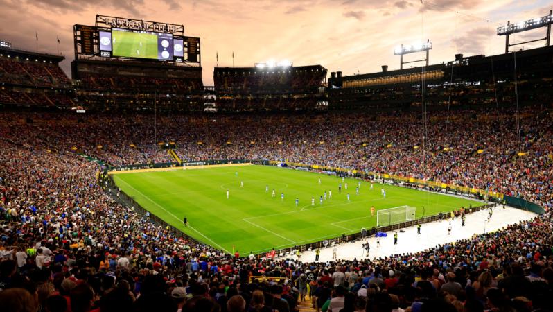 Largest crowd for a soccer game in US 2022