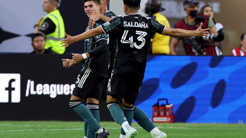 Goles de LA Galaxy vs Chivas