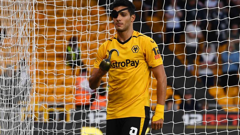 Festejo de Raúl Jiménez 