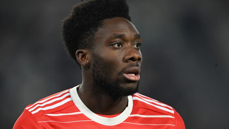 Alphonso Davies assist vs PSG