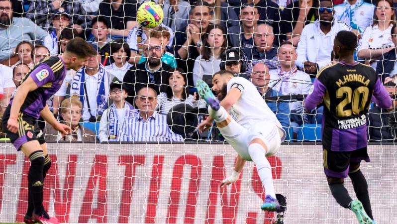 Karim Benzema hat trick vs Valladolid