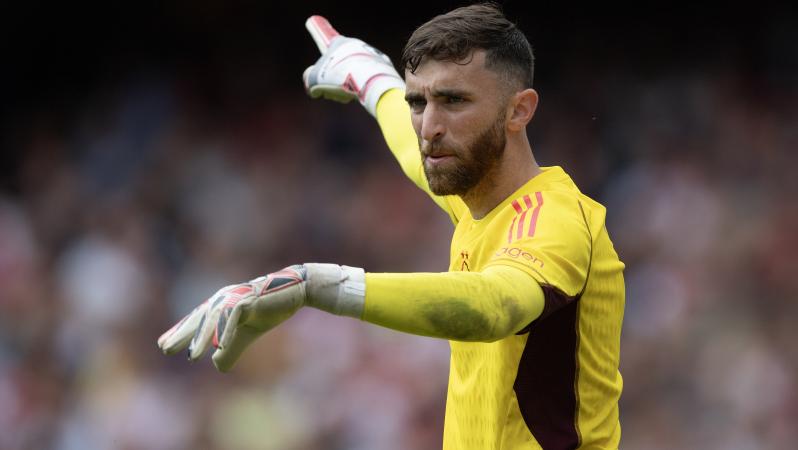 Matt Turner save vs Manchester United