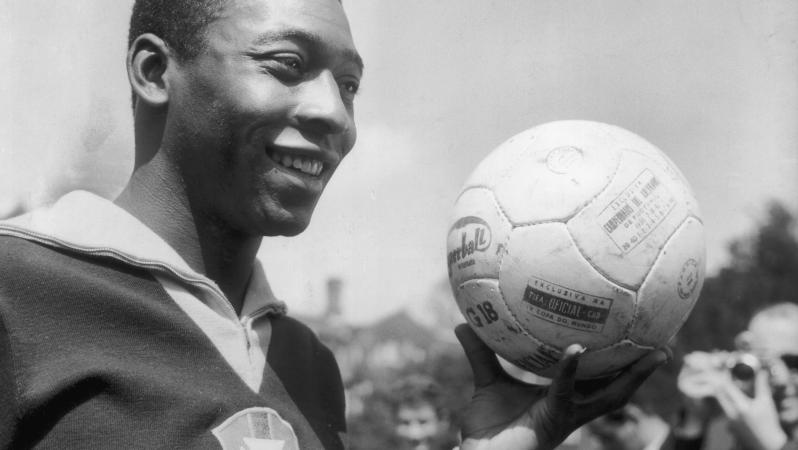 Pele dead at 82