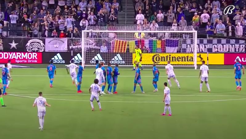 Gianluca Busio free kick vs Houston