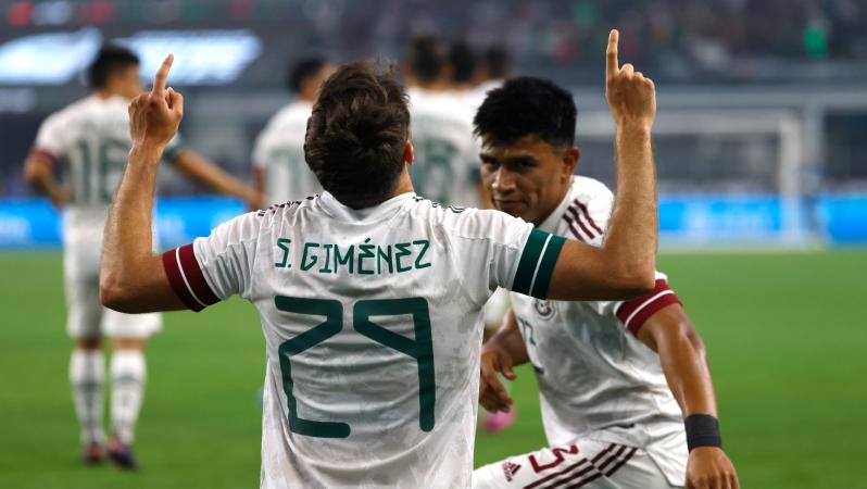 Gol de Santi Giménez vs Nigeria