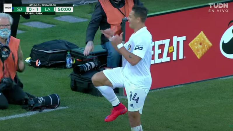 Goles Chicharito vs San Jose