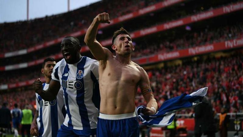 Hector Herrera goal vs Benfica